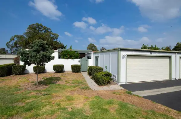 3621 Vista Campana S #16, Oceanside, CA 92057