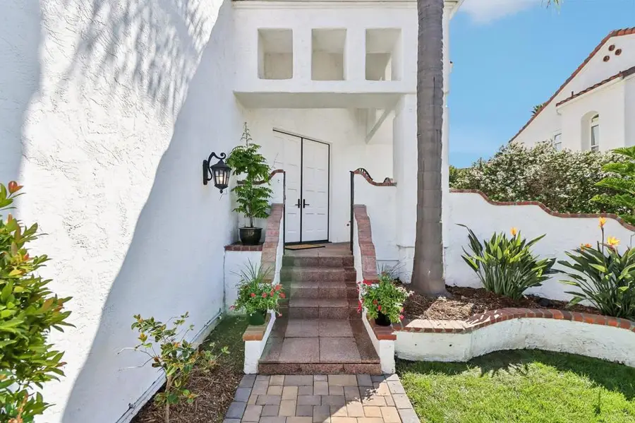 4923 Amador Drive, Oceanside, CA 92056 - #3