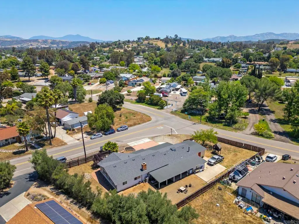 655 Hunter Street, Ramona, CA 92065 - #1