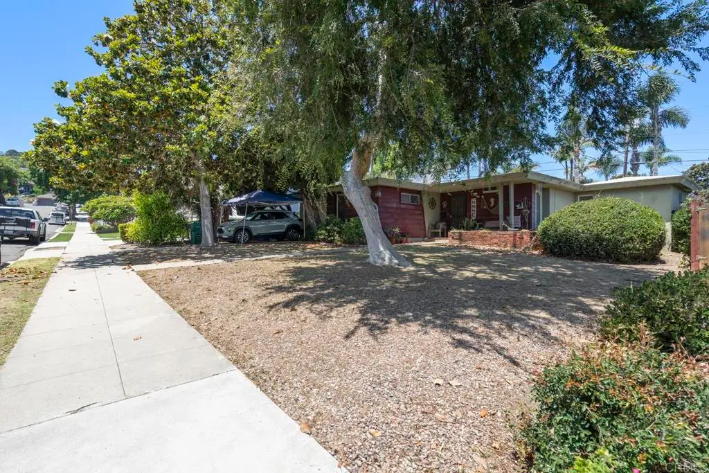 3752 Poe Street, San Diego, CA 92107 - #1