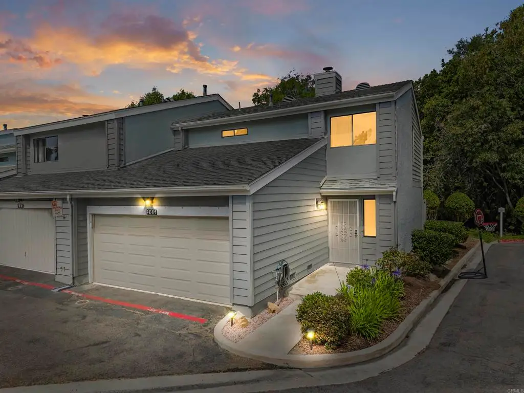285 Durian Street, Vista, CA 92083 - #1