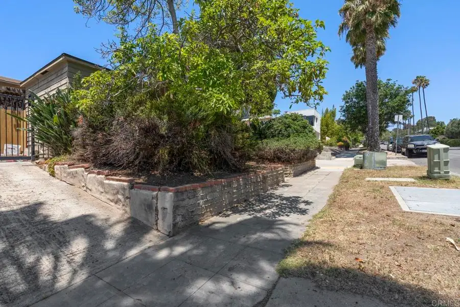 4818 Lamont Street, San Diego, CA 92109 - #2