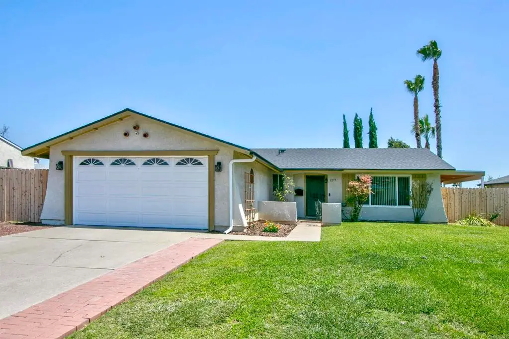 1279 Siggson Ave, Escondido, CA 92027 - #1