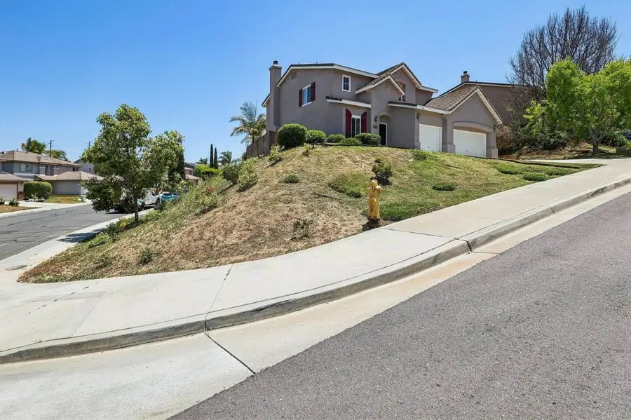 915 Applewilde Drive, San Marcos, CA 92078 - #2