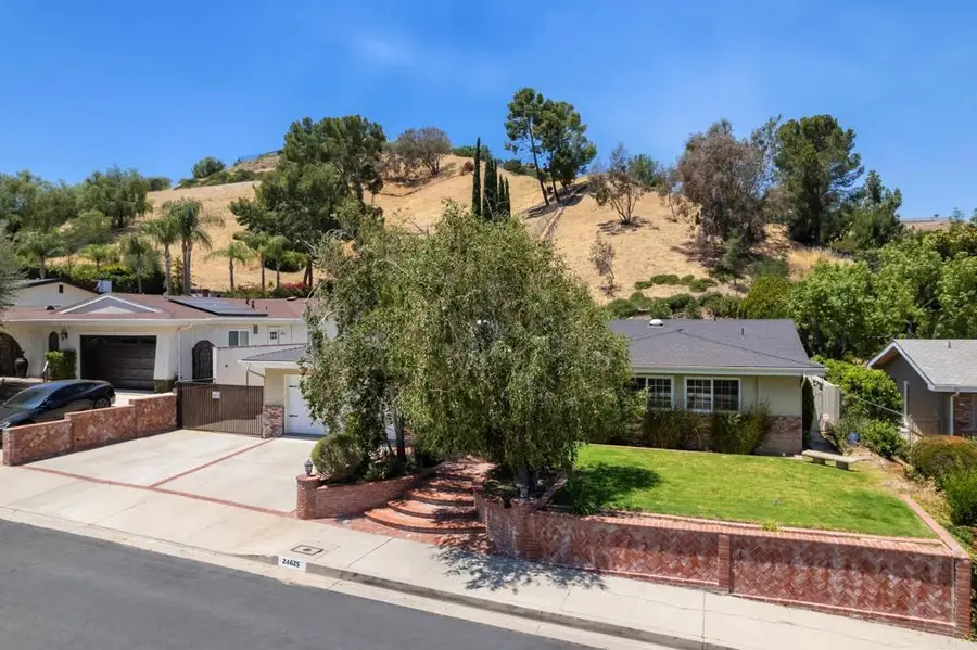 24625 Gilmore Street, West Hills, CA 91307 - #2