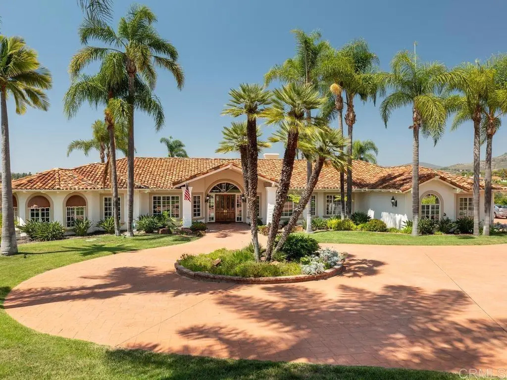 18246 Via Ascenso, Rancho Santa Fe, CA 92091 - #1