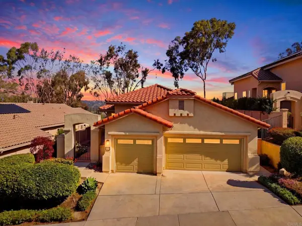 810 Calle Montera, Escondido, CA 92025