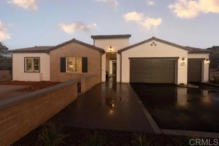 2570 Woodland Heights Glen, Escondido, CA 92026 - #1