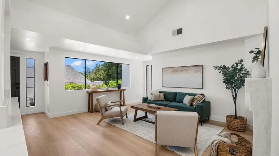 191 Bronze Way, Vista, CA 92083 - #2