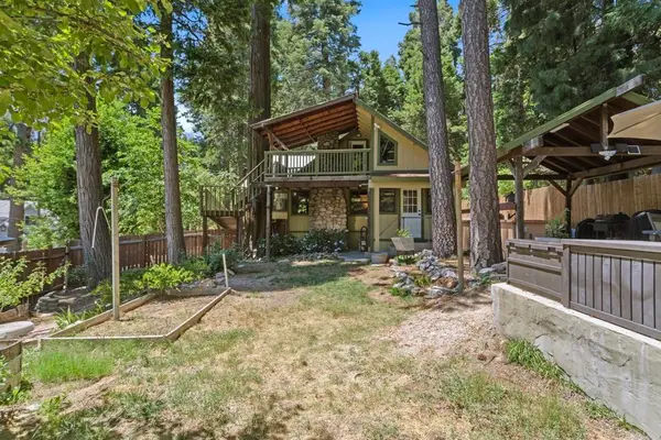 1148 Saturn Way, Crestline, CA 92325