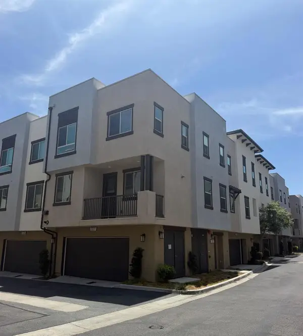 2327 Verano Way, Vista, CA 92081