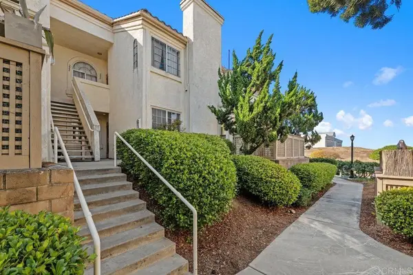 740 Breeze Hill Road #223, Vista, CA 92081