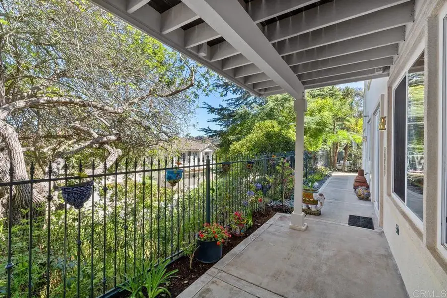 6085 Hillpointe Row, La Jolla, CA 92037 - #3