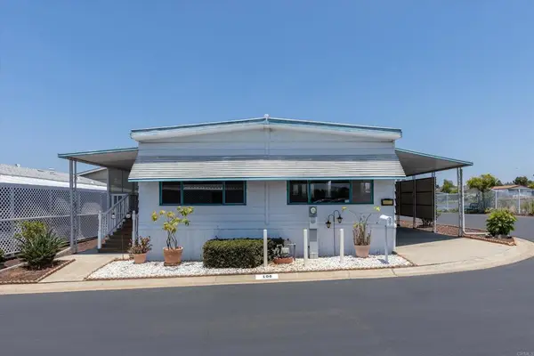1010 E Bobier Drive #106, Vista, CA 92084