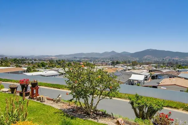 1930 W San Marcos Blvd #14, San Marcos, CA 92078