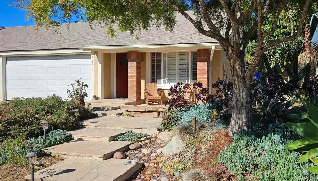 960 Woodlake Dr, Cardiff By The Sea, CA 92007 - #1