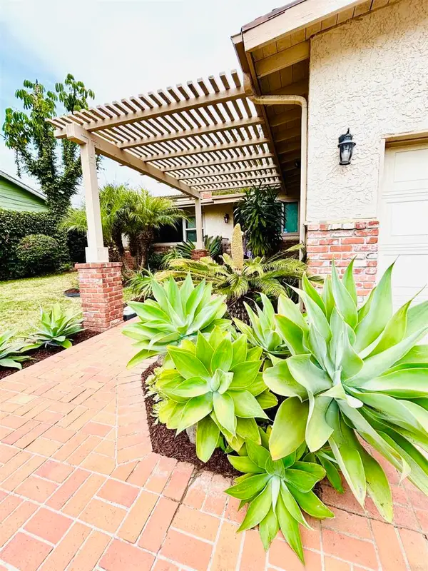 3230 Eureka Place, Carlsbad, CA 92008