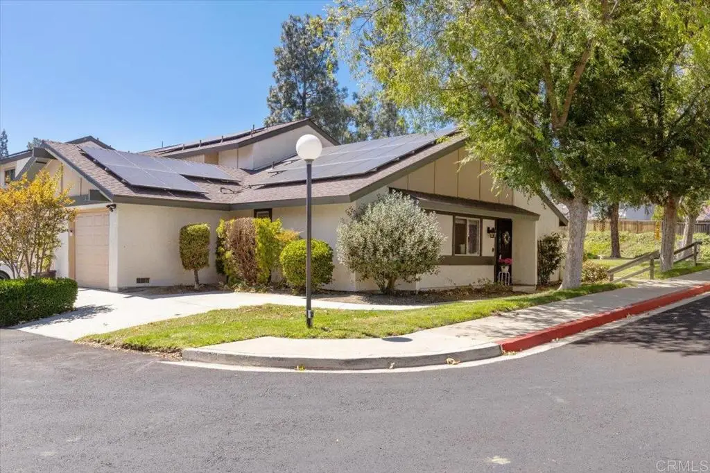 501 Smoketree Glen, Escondido, CA 92026 - #1