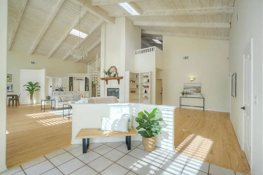 2039 E Mission Road, Fallbrook, CA 92028 - #2