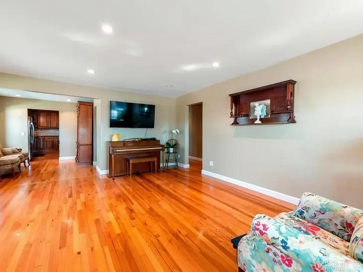 4839 Winona Avenue, San Diego, CA 92115 - #2