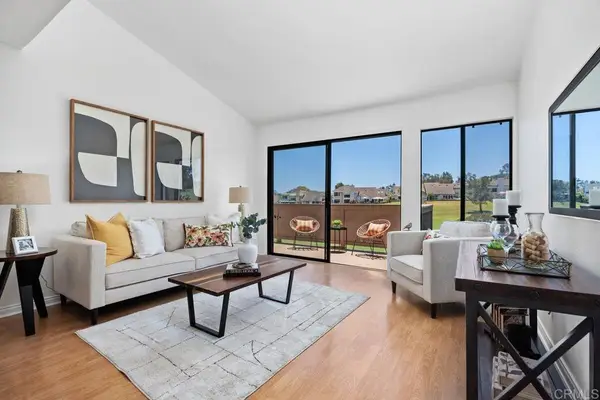 1087 Shadowridge Drive #104, Vista, CA 92081