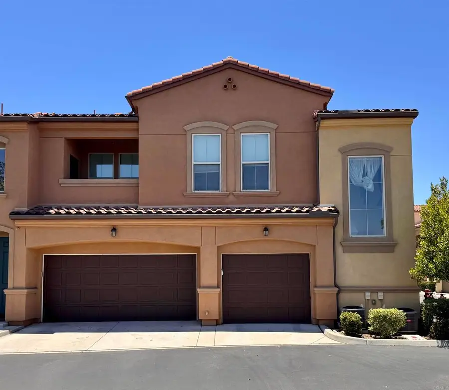 11130 Taloncrest Way #19, San Diego, CA 92126 - #2