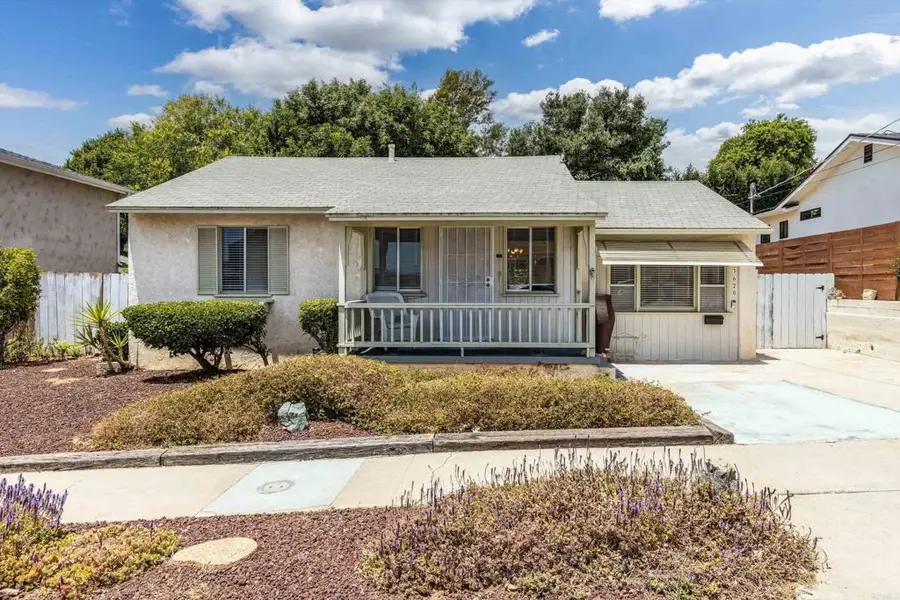 3620 Cowley Way, San Diego, CA 92117 - #3
