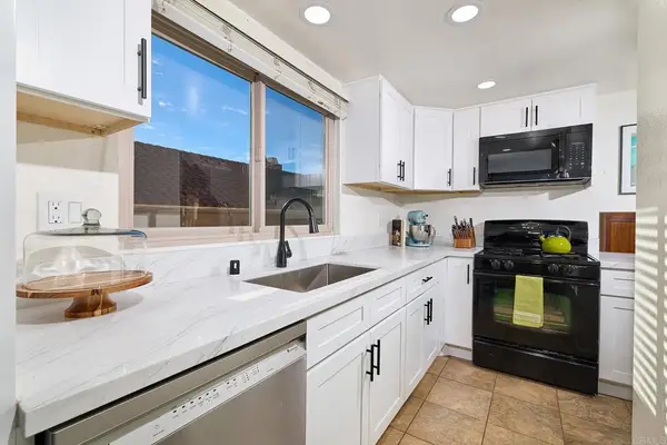 1055 Ficus Lane, San Marcos, CA 92069