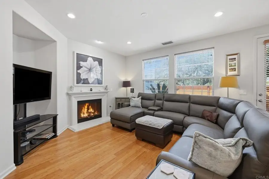 6923 Clearwater Street, Carlsbad, CA 92011 - #2