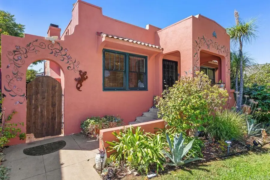 147 W 7th Avenue, Escondido, CA 92025 - #3
