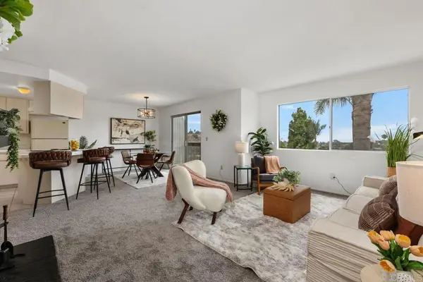 155 Rosebay Dr #2, Encinitas, CA 92024