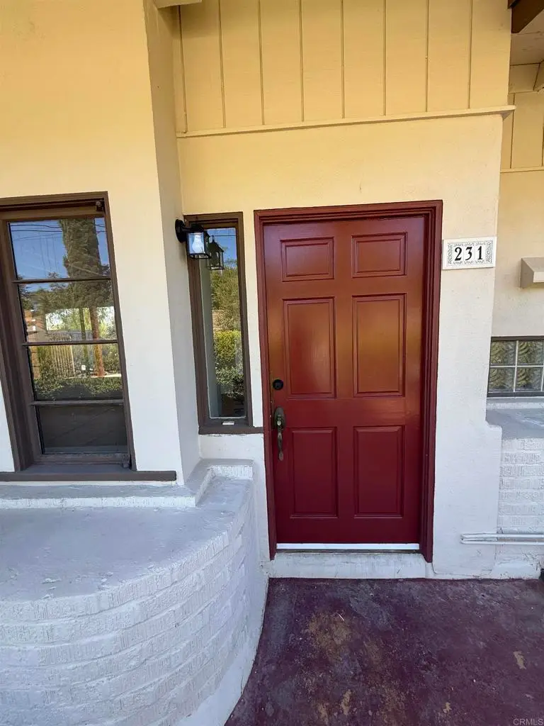 231 S Stage Coach Lane, Fallbrook, CA 92028 - #2