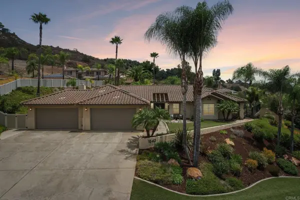 1542 Glasgow Ln, Escondido, CA 92027