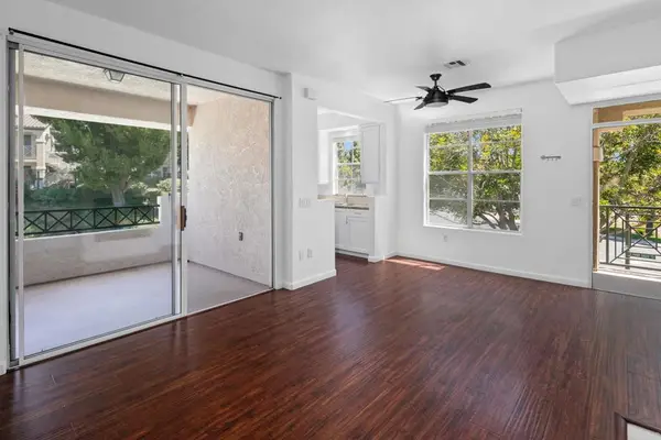 3504 Caminito El Rincon 2 #2, San Diego, CA 92130