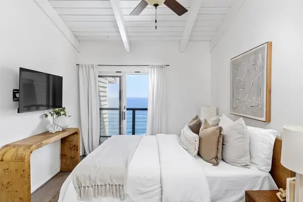 940 Sealane Drive #9, Encinitas, CA 92024