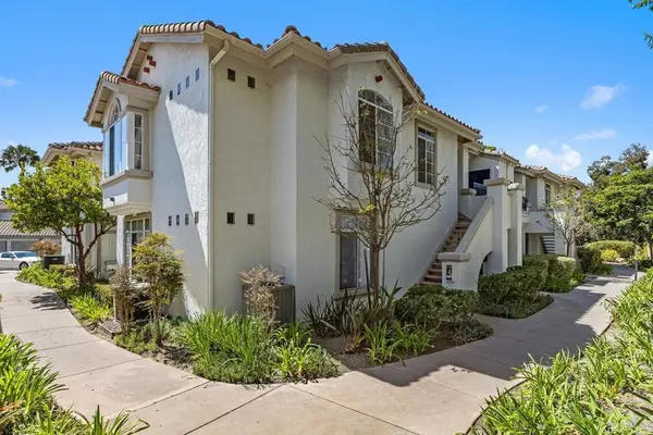 2335 Rancho Del Oro Rd #8, Oceanside, CA 92056