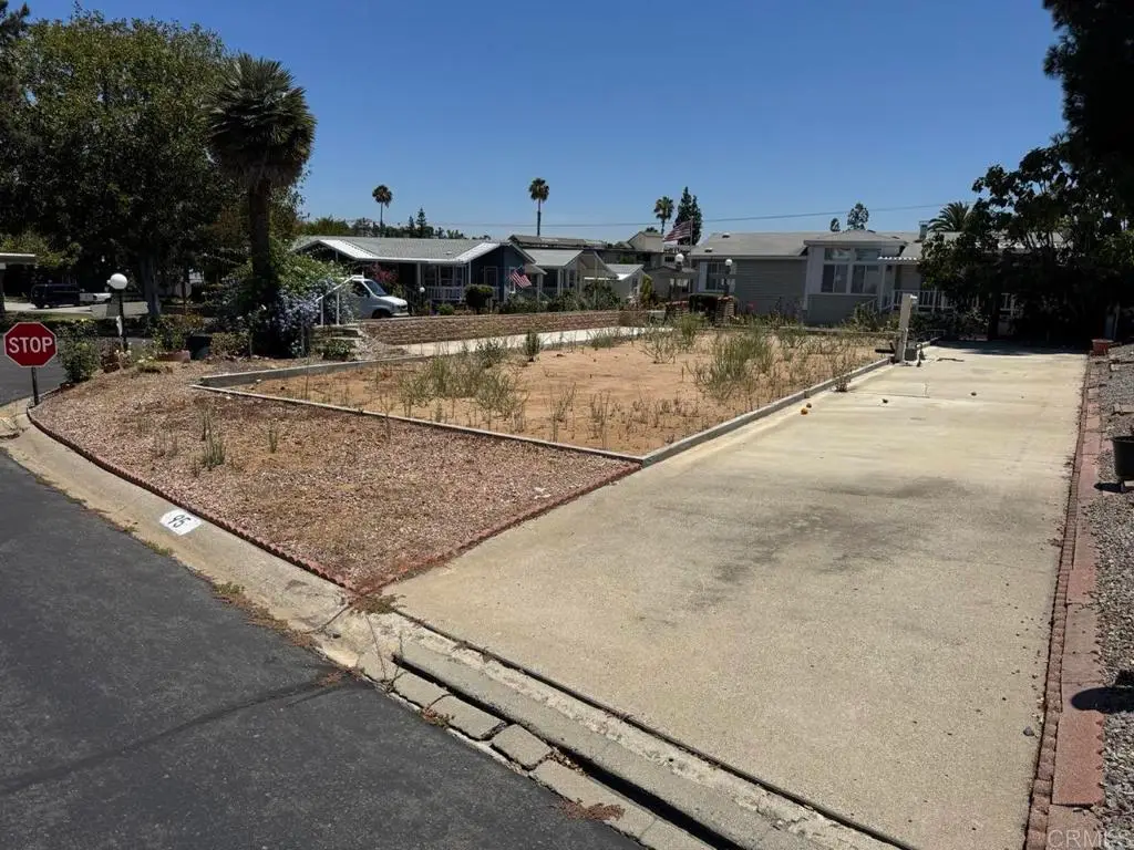 525 W El Norte Parkway, Escondido, CA 92026 - #1
