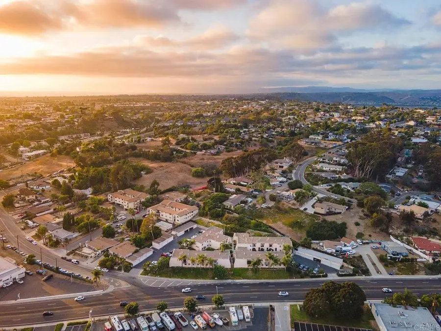 2136 Oceanside Boulevard, Oceanside, CA 92054 - #3