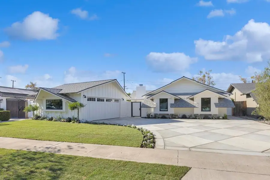 3221 Kempton Drive, Los Alamitos, CA 90720 - #2
