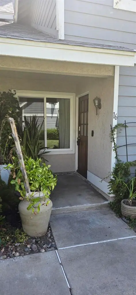 13230 Johannesberg Way #16, Poway, CA 92064
