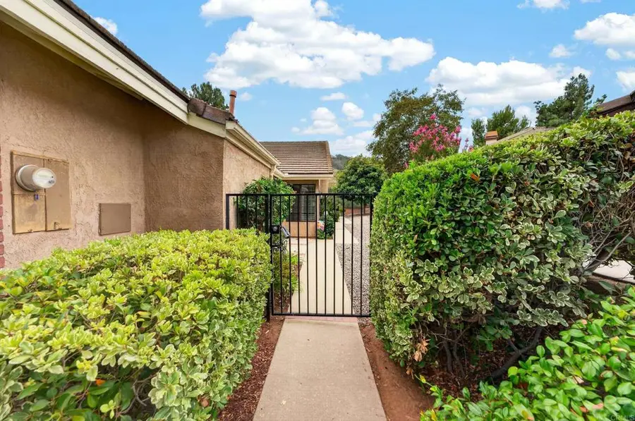 4233 Los Padres Drive, Fallbrook, CA 92028 - #3