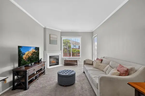 12362 Carmel Country Road #G305, San Diego, CA 92130