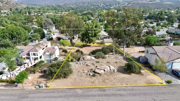 Daza Drive, Ramona, CA 92065