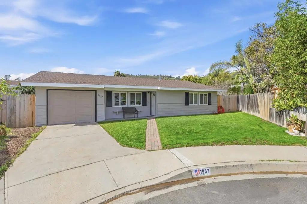 1957 Clover Way, Escondido, CA 92026 - #1