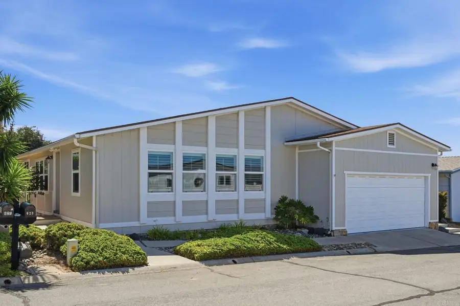623 Via Santa Cruz, Vista, CA 92081 - #2