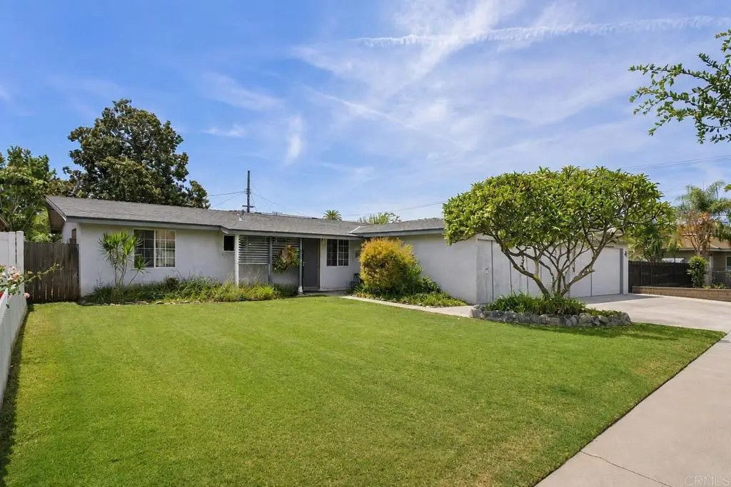 2028 W Maple Avenue, Orange, CA 92868 - #1