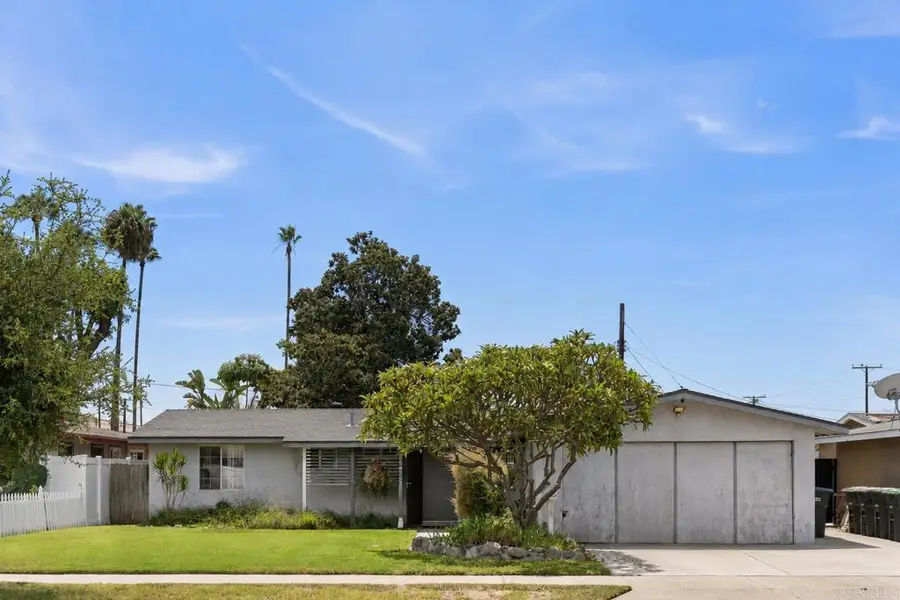2028 W Maple Avenue, Orange, CA 92868 - #2