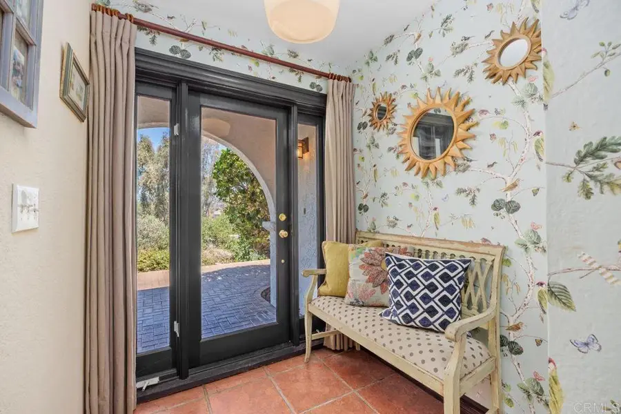 345 Osborne Street, Vista, CA 92084 - #3