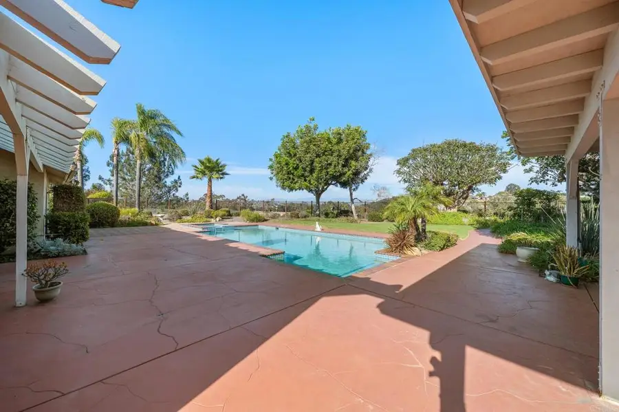 2354 Kimberly Ct, Carlsbad, CA 92008 - #3
