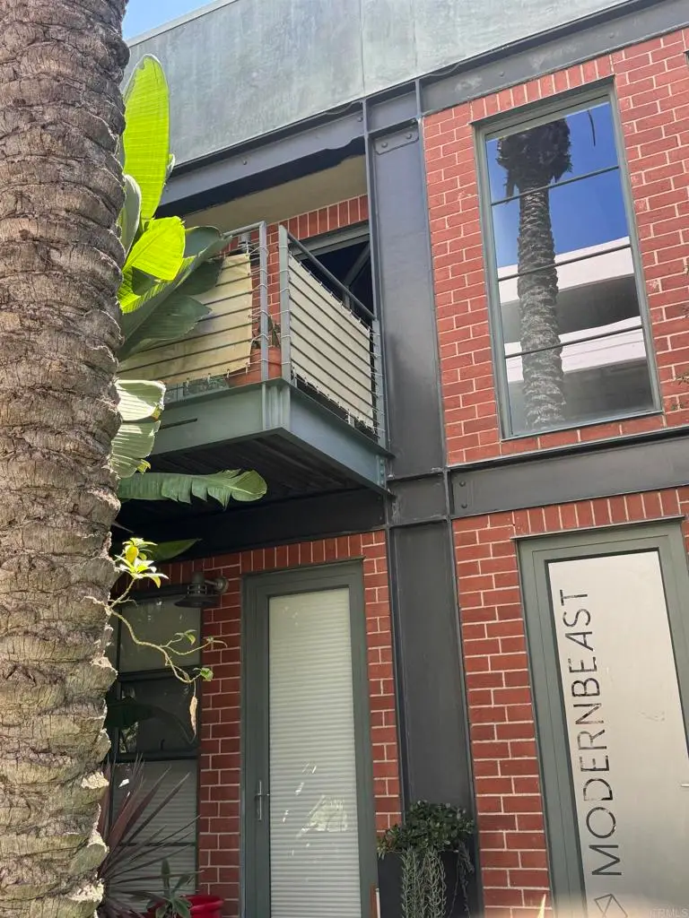 1046 Princeton Dr #201, Marina Del Rey, CA 90292 - #3
